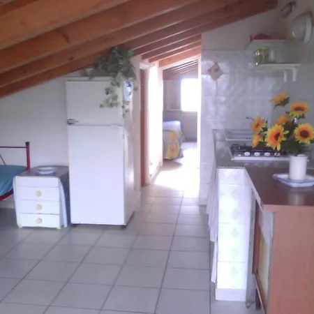 Casa vacanze Mansarda Del Falco Punta Braccetto